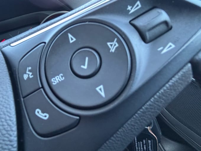 2025 Vauxhall Crossland X