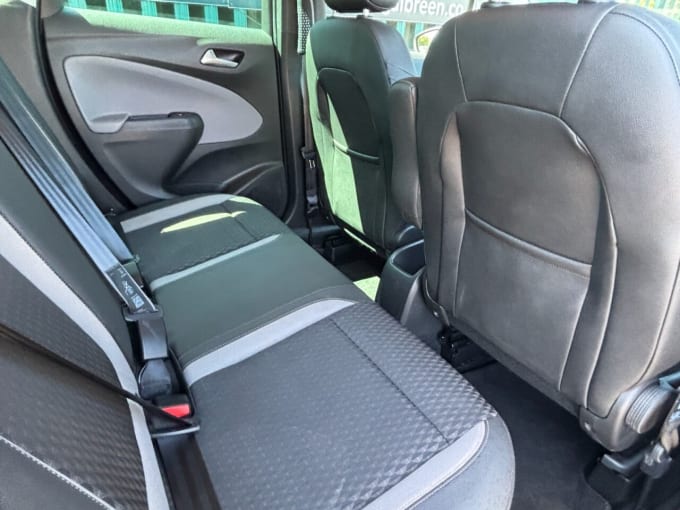 2025 Vauxhall Crossland X