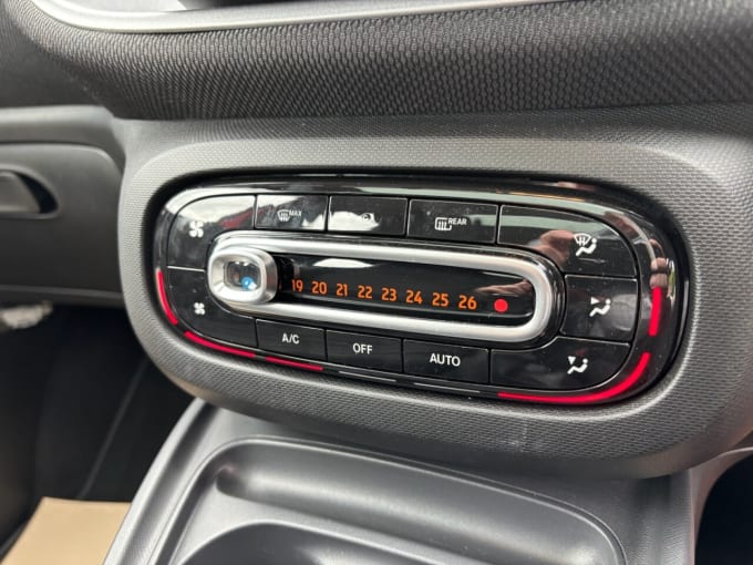 2025 Smart Forfour