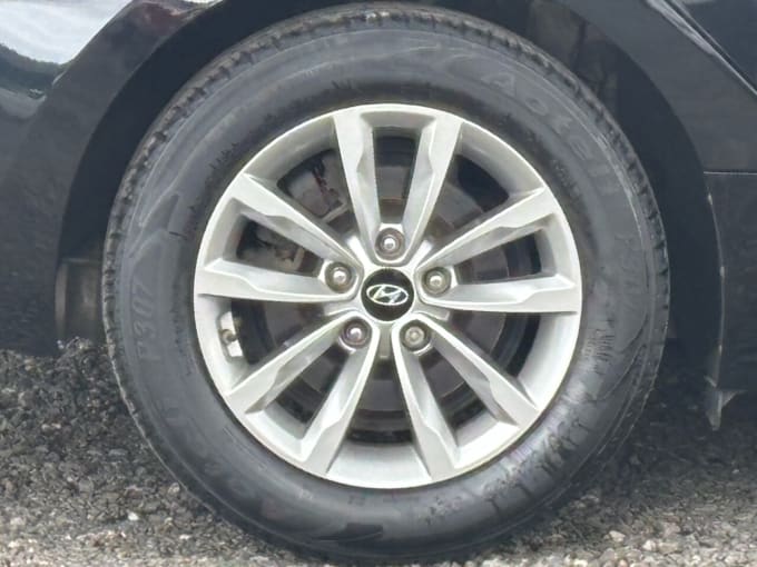 2025 Hyundai I40