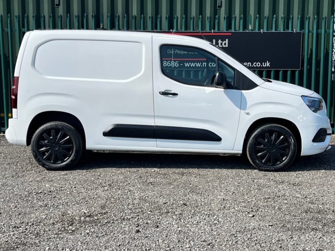 2025 Vauxhall Combo