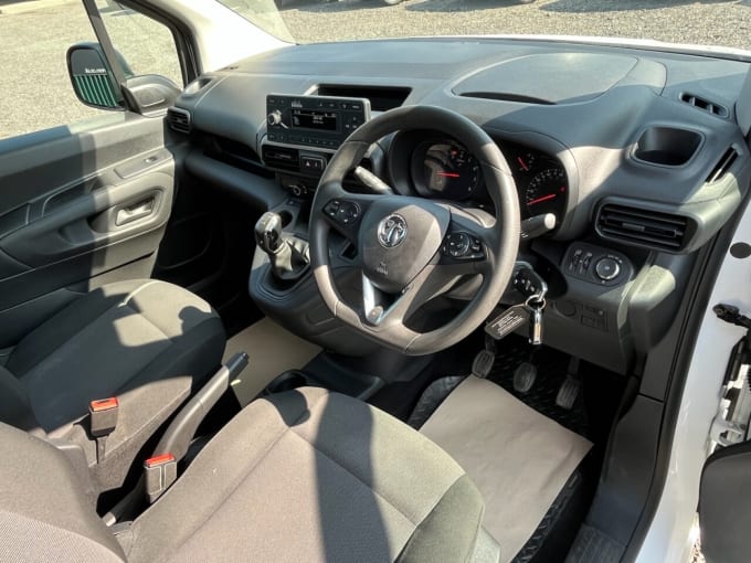 2025 Vauxhall Combo