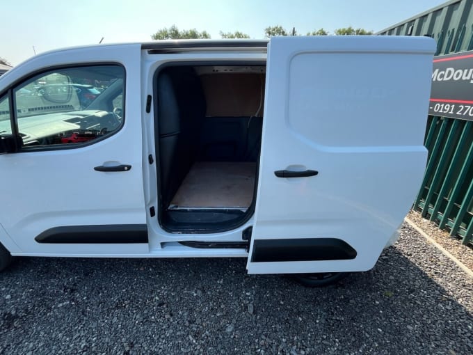 2025 Vauxhall Combo