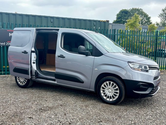 2025 Toyota Proace City