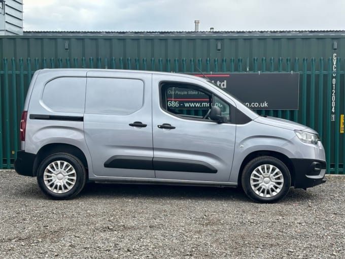 2025 Toyota Proace City
