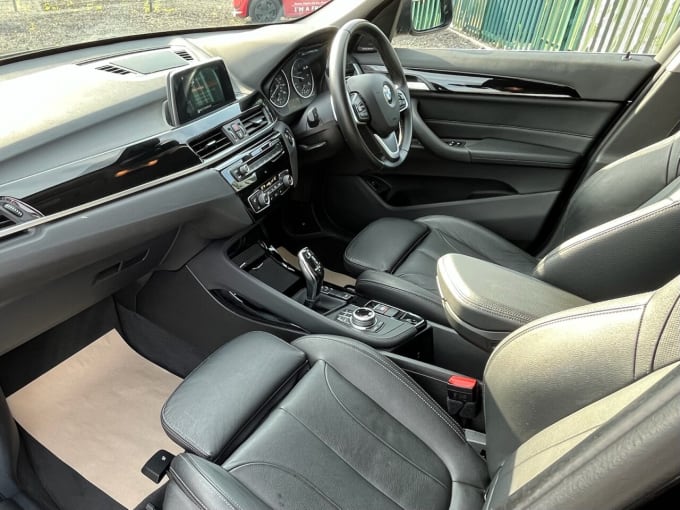 2025 BMW X1