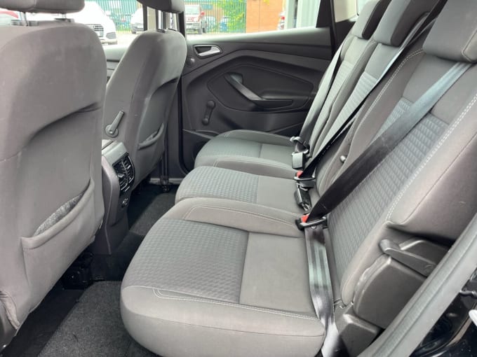 2025 Ford C-max