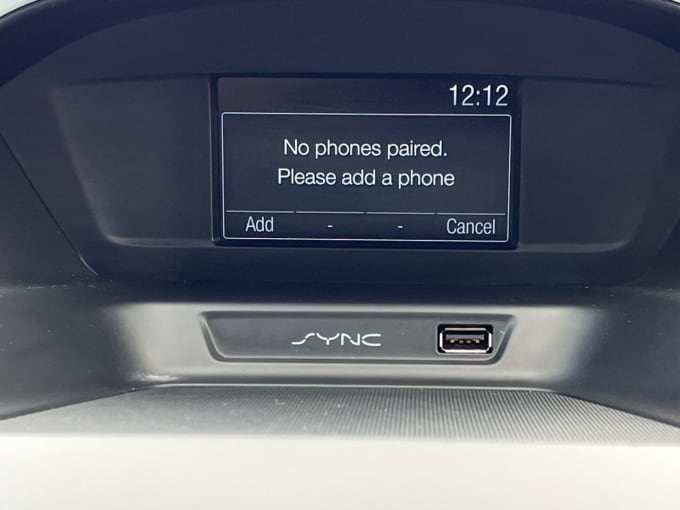 2025 Ford C-max