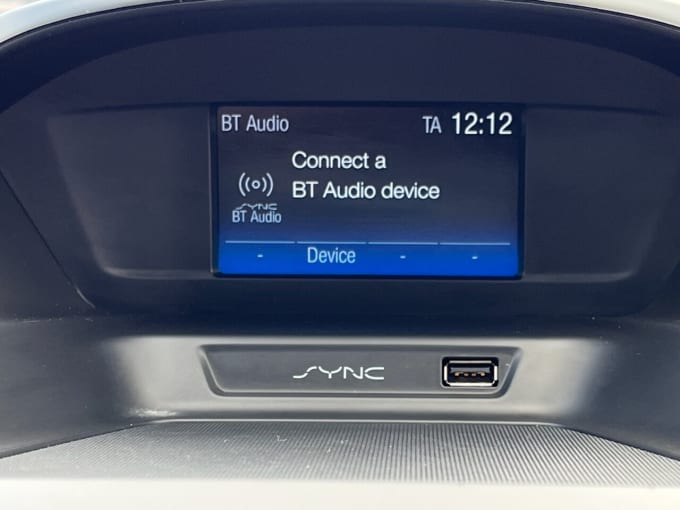 2025 Ford C-max