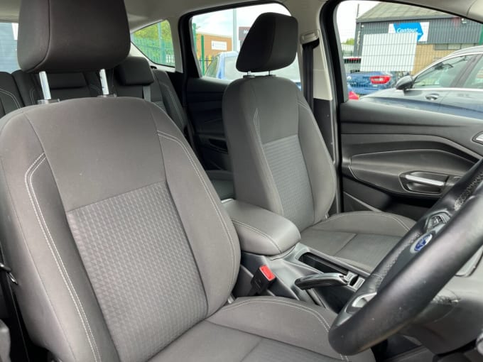 2025 Ford C-max
