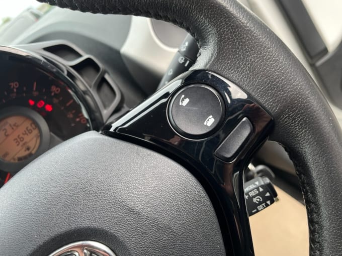 2025 Toyota Aygo