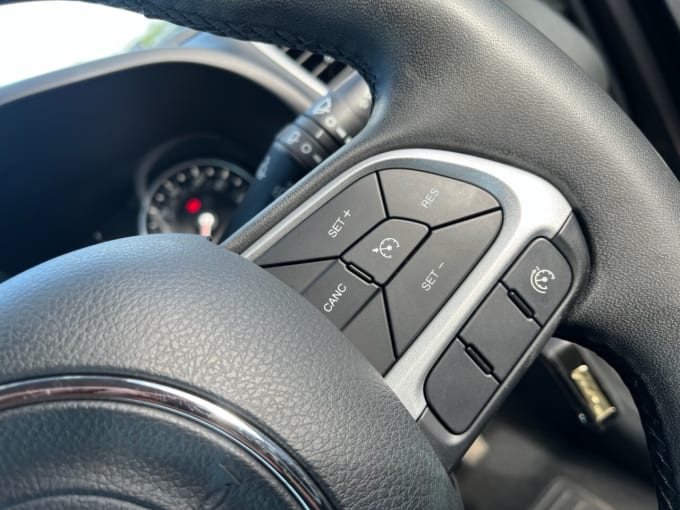 2025 Jeep Renegade