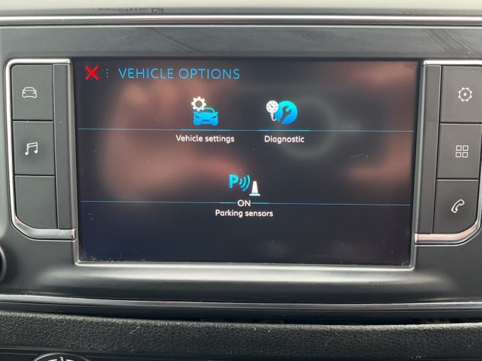 2025 Peugeot Expert