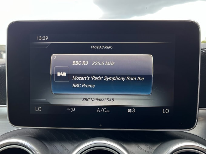 2025 Mercedes-benz C-class