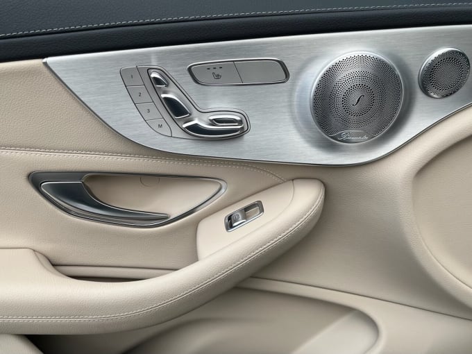 2025 Mercedes-benz C-class