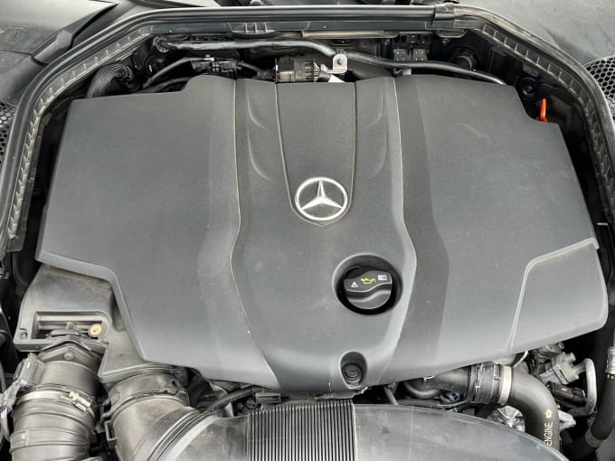 2025 Mercedes-benz C-class
