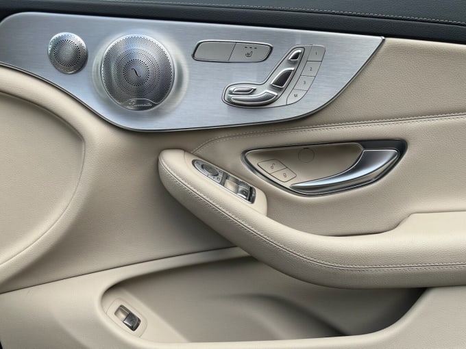 2025 Mercedes-benz C-class