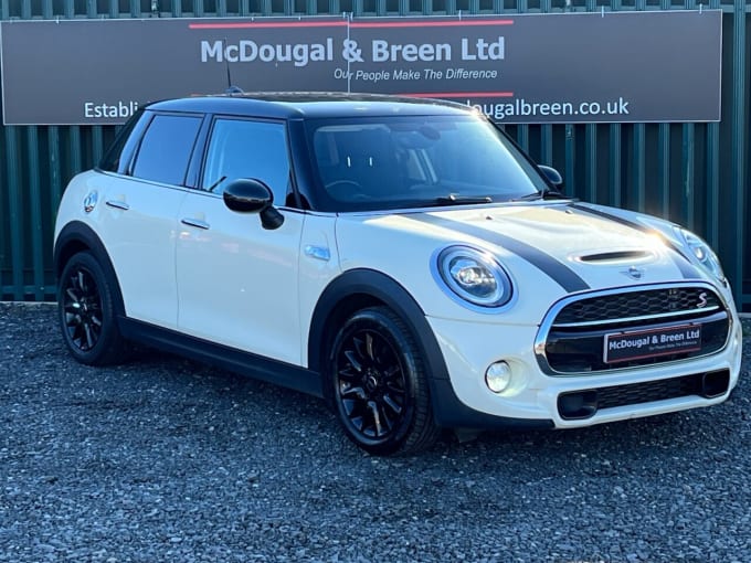 2019 Mini Hatch