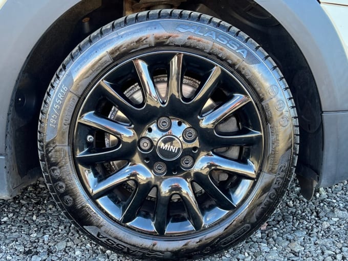 2019 Mini Hatch