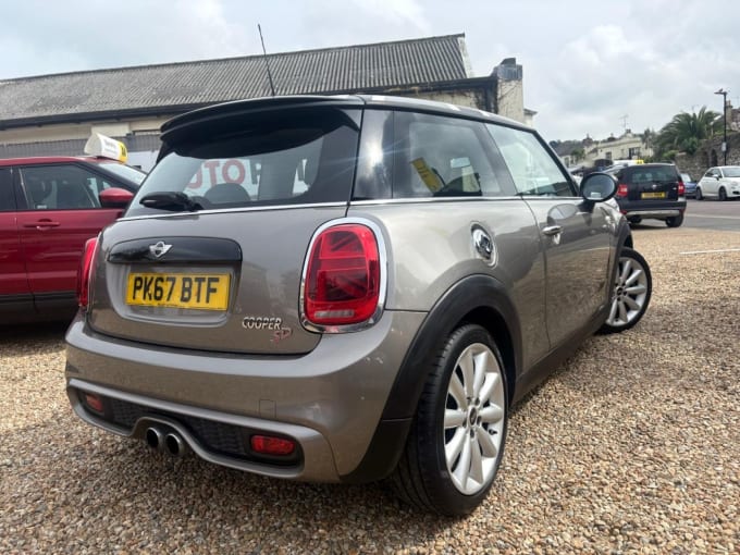 2025 Mini Hatch