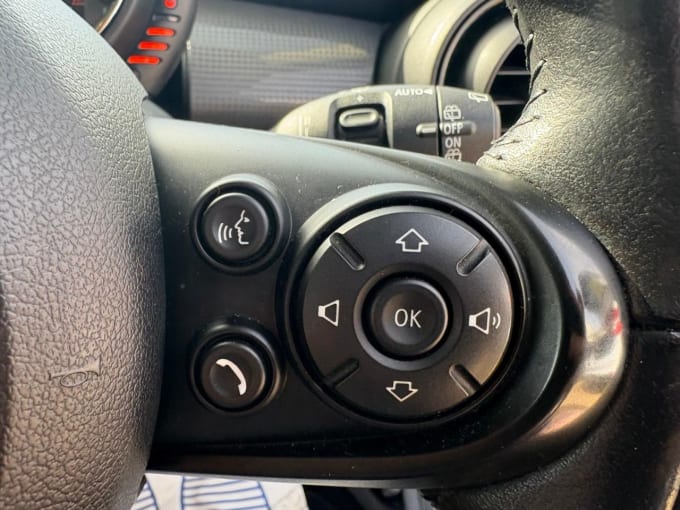 2025 Mini Hatch