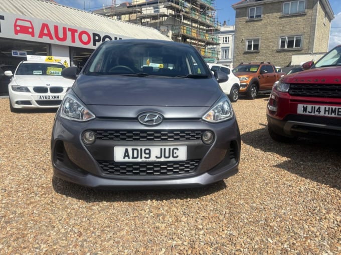 2025 Hyundai I10