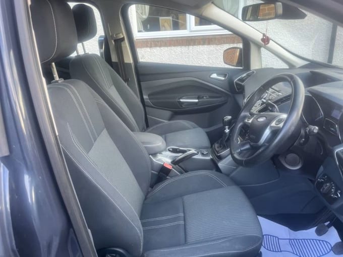 2025 Ford Grand C-max