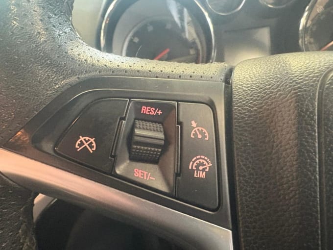 2025 Vauxhall Astra