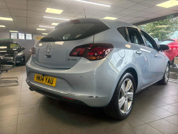 2025 Vauxhall Astra