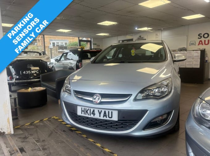 2025 Vauxhall Astra