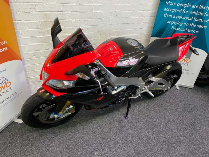 2009 Aprilia Rsv