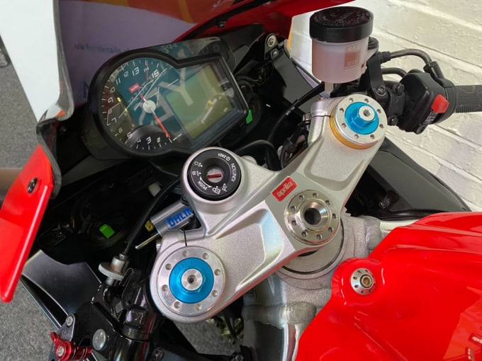 2009 Aprilia Rsv