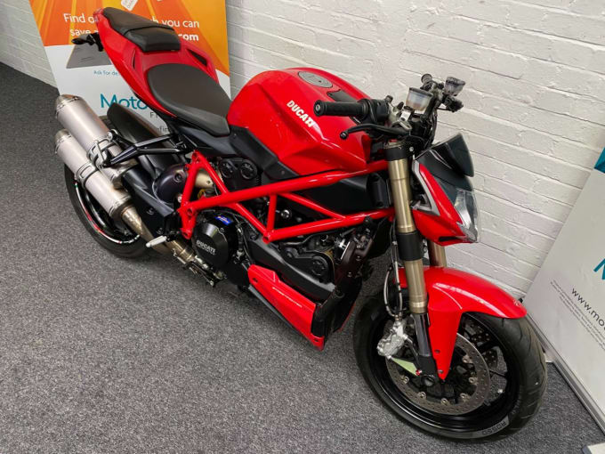 2013 Ducati Streetfighter