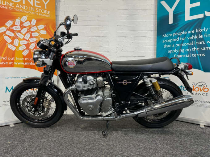 2025 Royal Enfield Interceptor