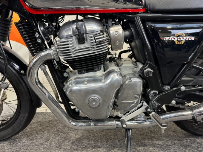 2025 Royal Enfield Interceptor