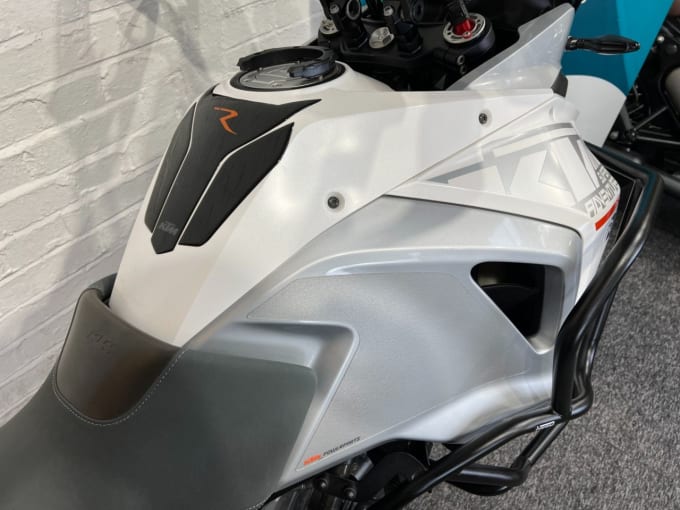 2024 Ktm Super Adventure