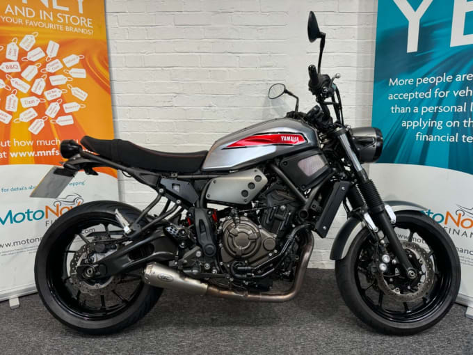 2024 Yamaha Xsr700