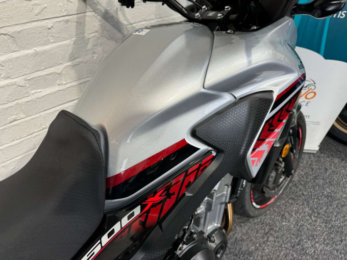 2024 Honda Cb500x