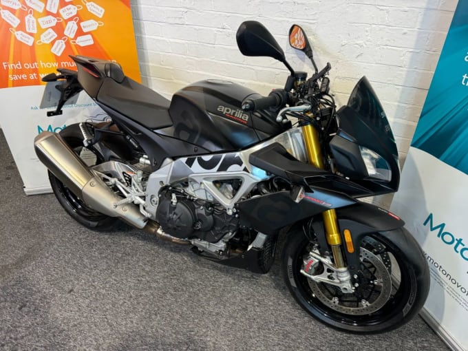 2025 Aprilia Tuono 1100 V4