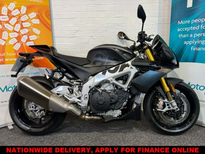 2025 Aprilia Tuono 1100 V4