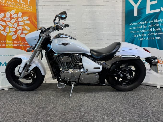 2025 Suzuki Intruder 800