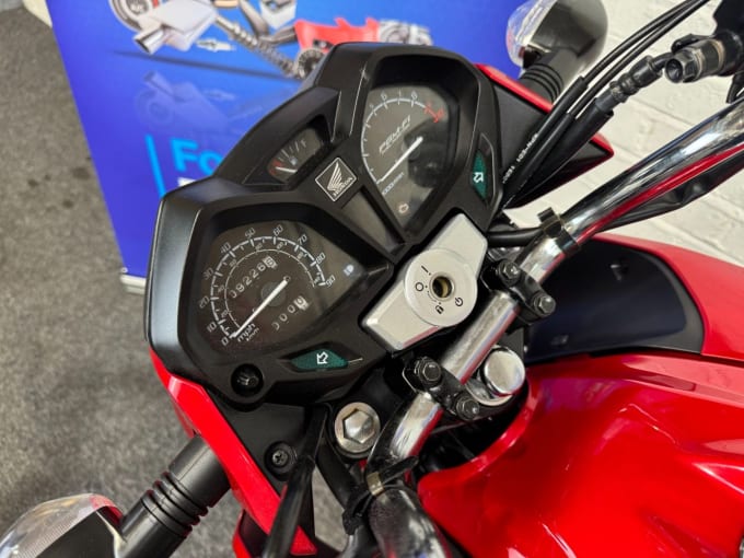 2025 Honda Cb125f