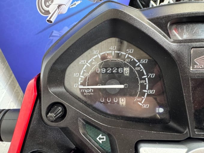 2025 Honda Cb125f