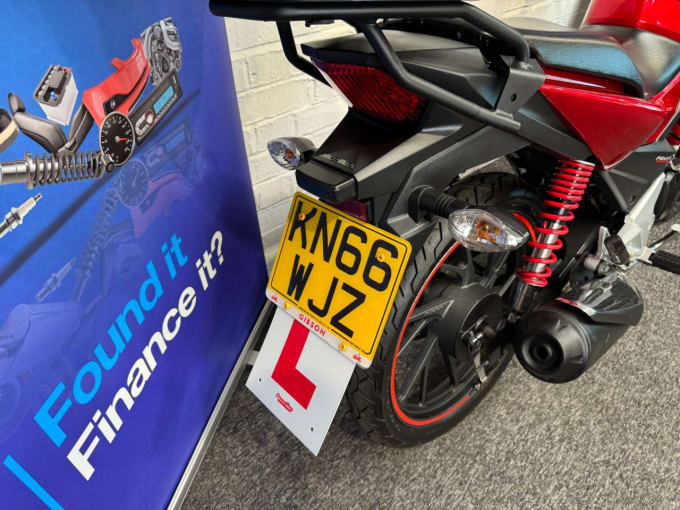 2025 Honda Cb125f
