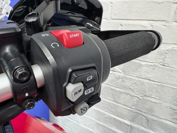 2025 Honda Crf1100l Africa Twin