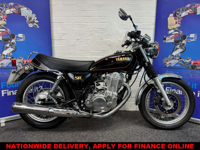 2025 Yamaha Sr400