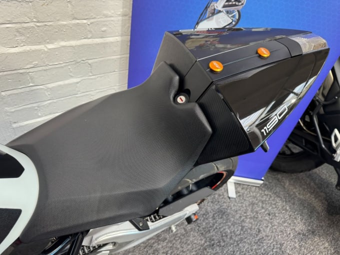 2025 Ktm Rc 8