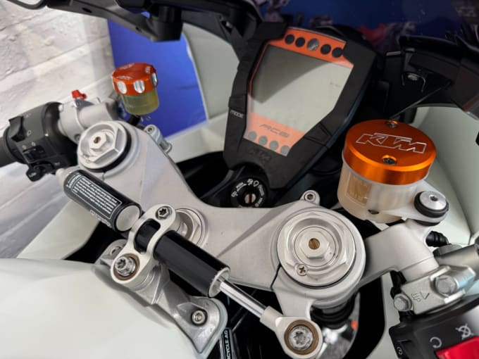 2025 Ktm Rc 8