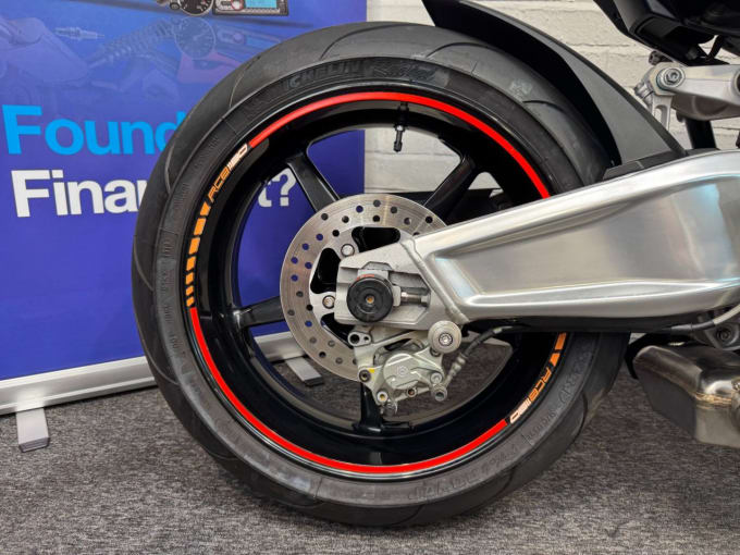 2025 Ktm Rc 8