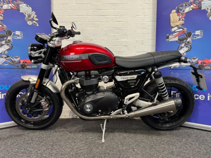 2025 Triumph Speed Twin 1200
